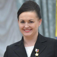 Серова (Кузнецова) Елена Олеговна Серова (Кузнецова) Елена Олеговна
